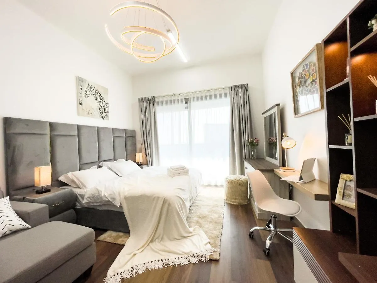 Luxury Studio Apartment Close To Jbr Beach&Yacht Club&Metro-Available Airport Shuttle 두바이 아랍에미리트