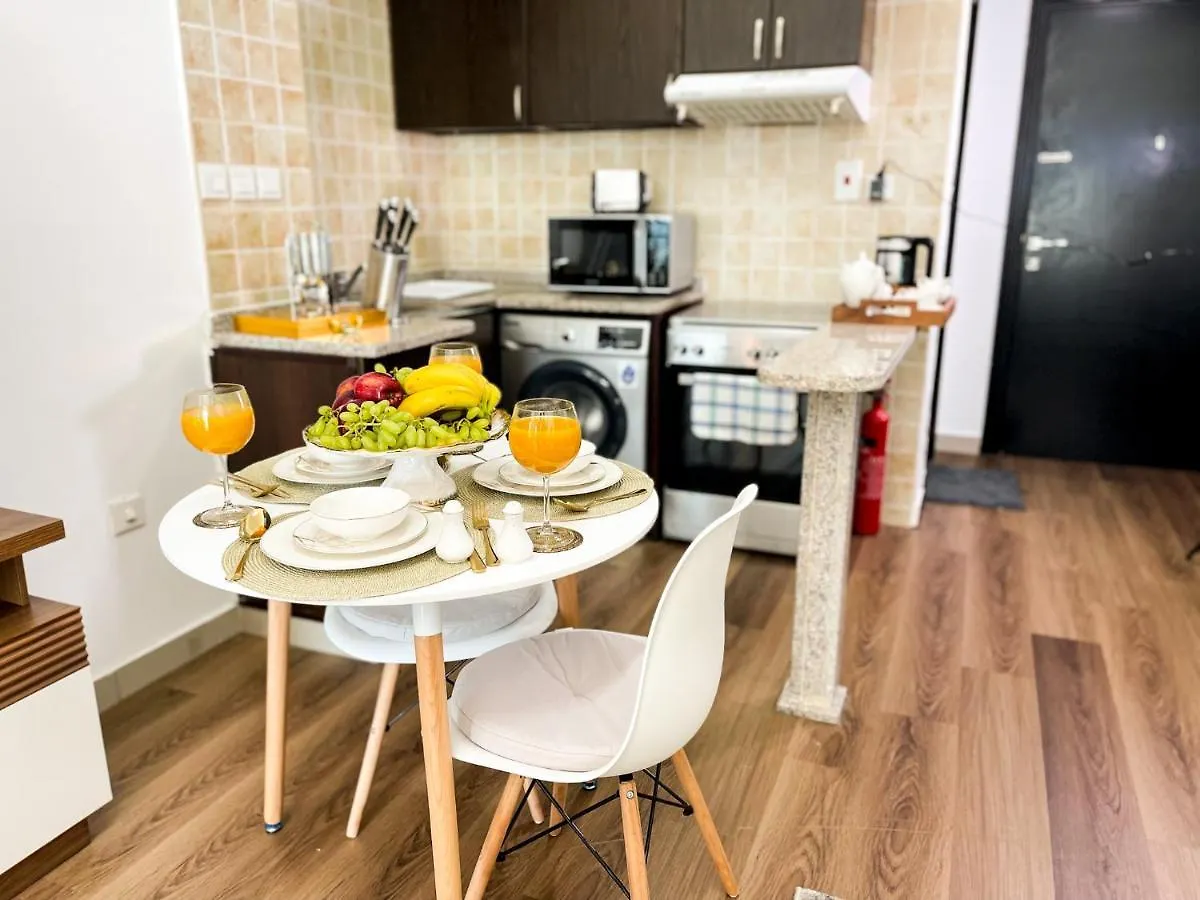 Luxury Studio Apartment Close To Jbr Beach&Yacht Club&Metro-Available Airport Shuttle 두바이