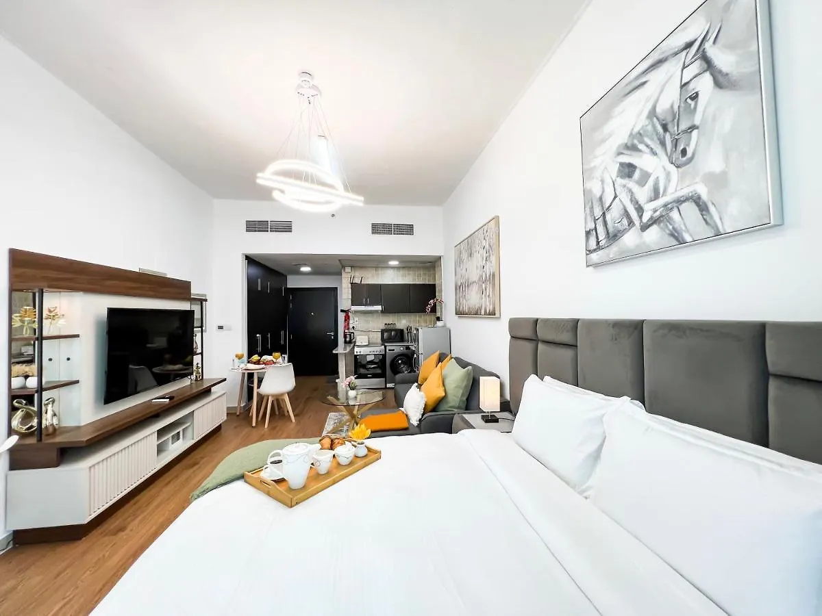 Luxury Studio Apartment Close To Jbr Beach&Yacht Club&Metro-Available Airport Shuttle 두바이