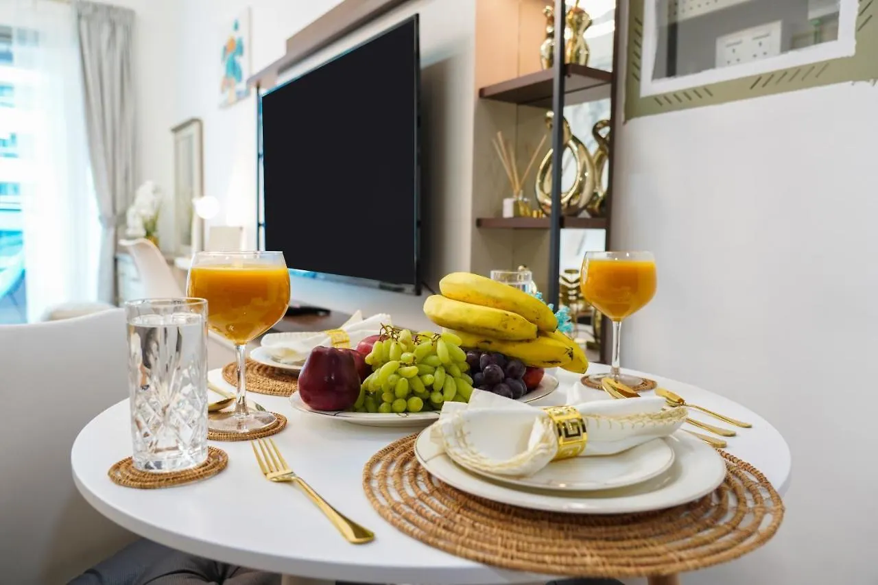 Luxury Studio Apartment Close To Jbr Beach&Yacht Club&Metro-Available Airport Shuttle 두바이