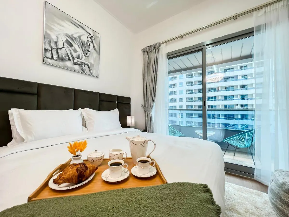 Luxury Studio Apartment Close To Jbr Beach&Yacht Club&Metro-Available Airport Shuttle 두바이 아랍에미리트