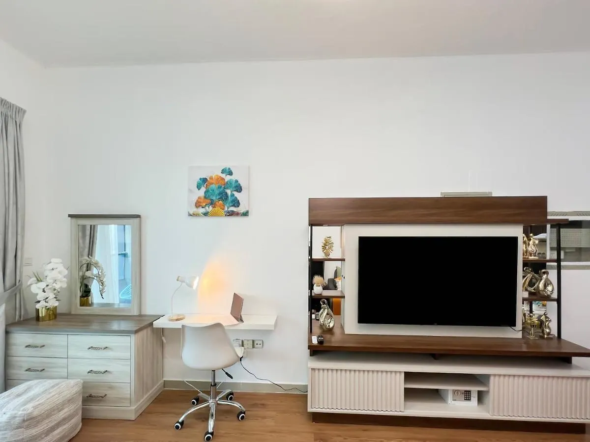 Luxury Studio Apartment Close To Jbr Beach&Yacht Club&Metro-Available Airport Shuttle 두바이 0*,